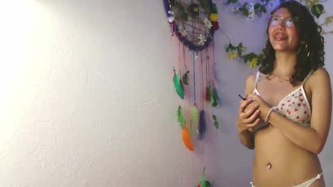 zoe_ch_ online show from 16, 9, 2025