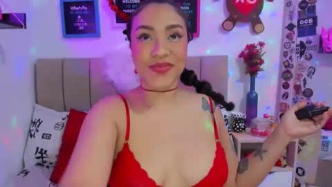 Zoe Gruber online show from 13, 2, 2025