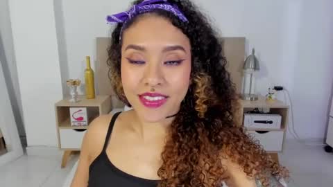 Snapshot of zoe_gruber chatting on 23, 7, 2026 Zoe Gruber online show from 23, 7, 2026