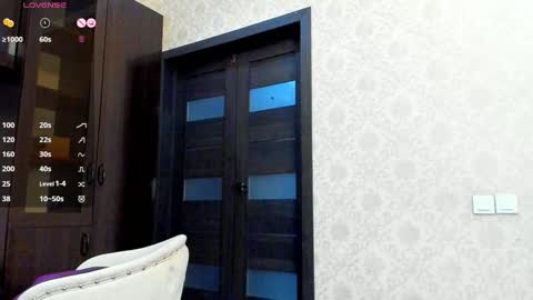 Zoe online show from 28, 12, 2024