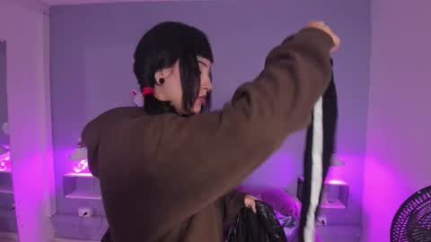 Snapshot of zoe_lynch_ chatting on 30, 9, 2025 Zoe Lynch online show from 30, 9, 2025