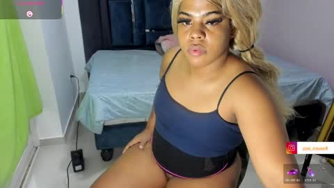 Snapshot of zoe_rosee4 chatting on 3, 5, 2026 zoe_rosee4 online show from 3, 5, 2026