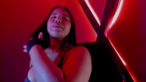 Snapshot of zoe_roux210949 chatting on 31, 10, 2025 Zoe online show from 31, 10, 2025