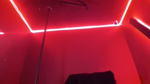 Snapshot of zoe_roux210949 chatting on 14, 11, 2025 Zoe online show from 14, 11, 2025