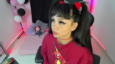 zoe_sullivan_ online show from 5, 12, 2024