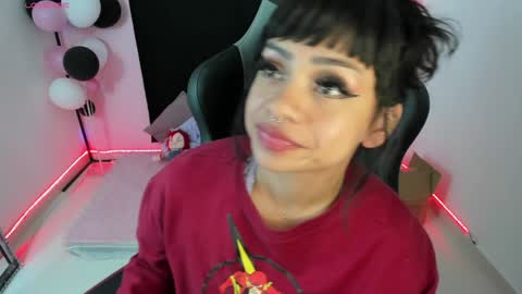 zoe_sullivan_ online show from 16, 12, 2024