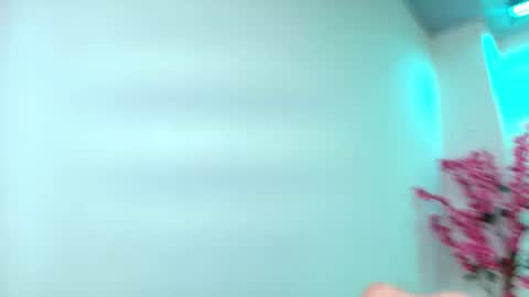 Snapshot of zoe_swan chatting on 25, 6, 2026 Zoe online show from 25, 6, 2026