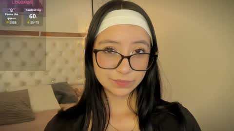 Snapshot of zoe_xra chatting on 22, 5, 2026 Zoe online show from 22, 5, 2026