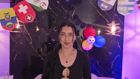 zoee online show from 10, 7, 2026