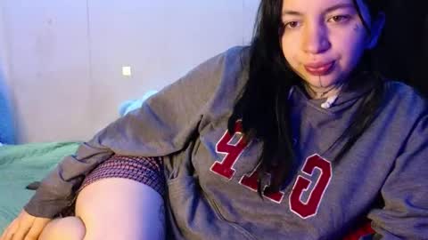 Snapshot of zoee_jhonnyy chatting on 21, 5, 2026 zoee jhonnyy online show from 21, 5, 2026