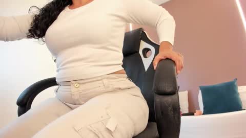 zoee_zi online show from 31, 3, 2026