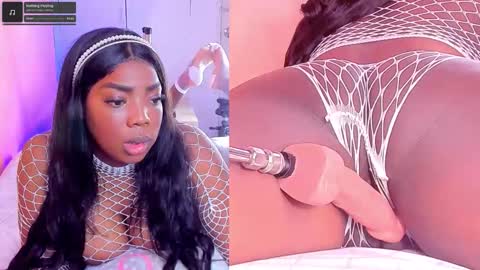 Snapshot of zoeethompson_cm chatting on 12, 2, 2026 online show from 12, 2, 2026