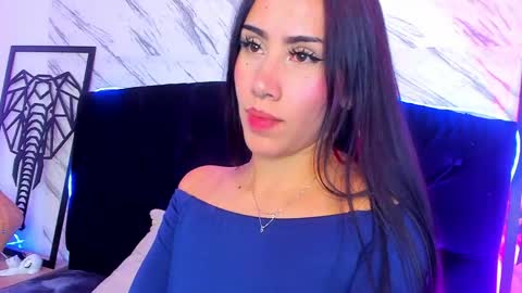 Laura  online show from 14, 5, 2026