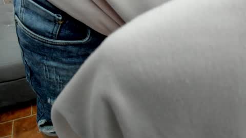 Zoe Krug online show from 20, 9, 2025