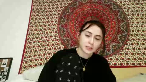 Snapshot of zoepleasing chatting on 4, 3, 2025 zoepleasing online show from 4, 3, 2025