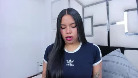 Snapshot of zoeswanx chatting on 10, 2, 2026 ZoeSwam online show from 10, 2, 2026