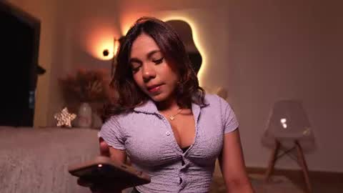 Snapshot of zoevidal_ chatting on 10, 7, 2026 zoevidal_ online show from 10, 7, 2026