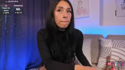 Snapshot of zoey_monroe_ chatting on 29, 7, 2026 Zoey online show from 29, 7, 2026