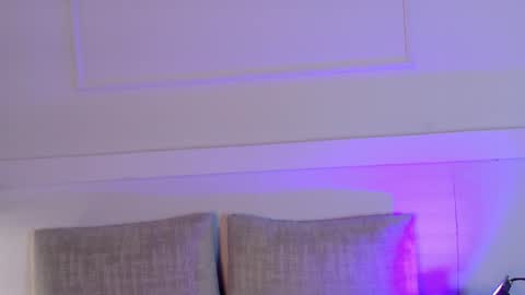 Snapshot of zoeypetit chatting on 16, 6, 2026 Zoey online show from 16, 6, 2026