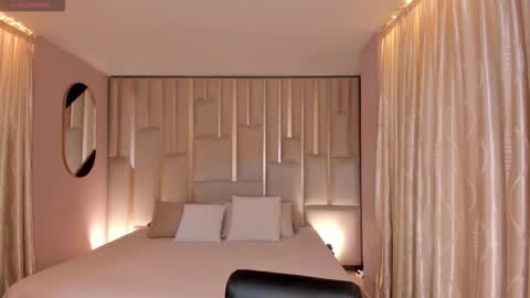 Zoey Walker online show from 10, 11, 2025