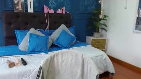 CALL ME    Z O H E T  online show from 20, 3, 2026