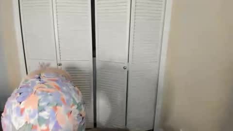 Zoie online show from 7, 1, 2026