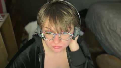 rebecca buckler online show from 16, 1, 2025