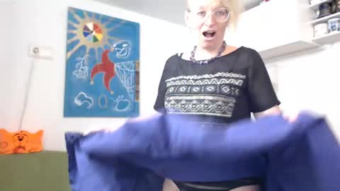 Snapshot of zosya1111 chatting on 3, 2, 2025 Zosya1111 online show from 3, 2, 2025