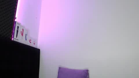 Snapshot of zpzphot chatting on 8, 11, 2025 zpzphot online show from 8, 11, 2025