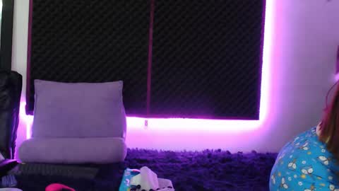 Snapshot of zpzphot chatting on 4, 12, 2025 zpzphot online show from 4, 12, 2025