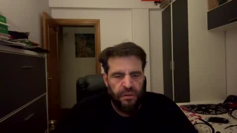 Snapshot of zurdineno chatting on 7, 7, 2026 zurdineno online show from 7, 7, 2026