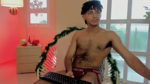 Snapshot of zyan_moreno chatting on 29, 11, 2025 zyan_moreno online show from 29, 11, 2025