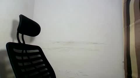 Snapshot of zyeii chatting on 29, 9, 2025 sweet lylia online show from 29, 9, 2025