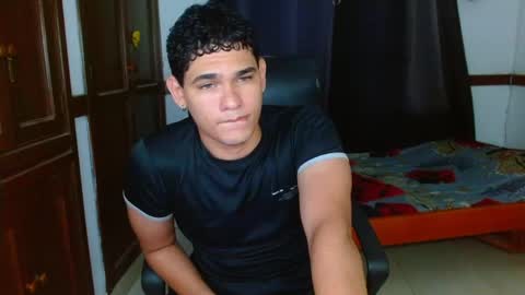 Snapshot of zyrosxk chatting on 3, 6, 2026 antonio felipe online show from 3, 6, 2026