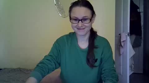 Zyuhre online show from 15, 9, 2025