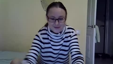 Zyuhre online show from 12, 10, 2025