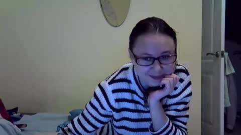 Zyuhre online show from 23, 10, 2025