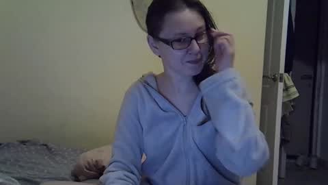 Snapshot of zyuhre chatting on 18, 12, 2025 Zyuhre online show from 18, 12, 2025