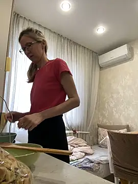 angelmommu online show from 20, 2, 2026