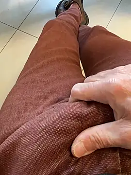 Snapshot of buodiculo chatting on 4, 3, 2025 buodiculo online show from 4, 3, 2025