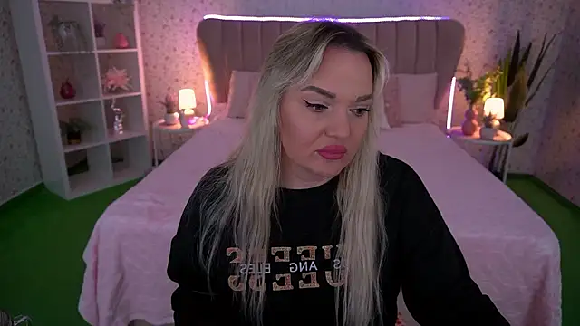 MissyMartinez online show from 28, 3, 2026