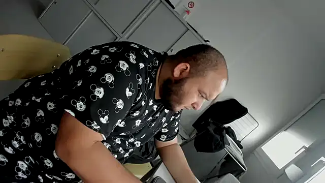 Snapshot of genderfluidco2 chatting on 19, 1, 2025 genderfluidco2 online show from 19, 1, 2025