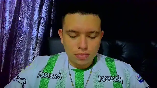 Snapshot of mons41 chatting on 8, 6, 2026 mons41 online show from 8, 6, 2026