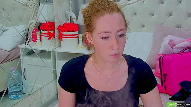 Snapshot of TinaBrook chatting on 11, 9, 2025 TinaBrook online show from 11, 9, 2025