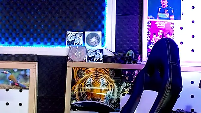 Snapshot of Darko0717 chatting on 11, 2, 2025 Darko0717 online show from 11, 2, 2025