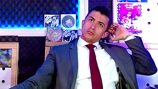 Snapshot of Darko0717 chatting on 2, 3, 2025 Darko0717 online show from 2, 3, 2025