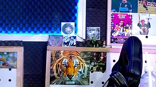 Snapshot of Darko0717 chatting on 14, 3, 2025 Darko0717 online show from 14, 3, 2025