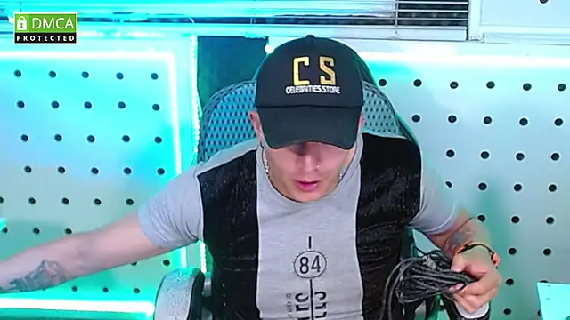 Snapshot of Darko0717 chatting on 1, 10, 2025 Darko0717 online show from 1, 10, 2025