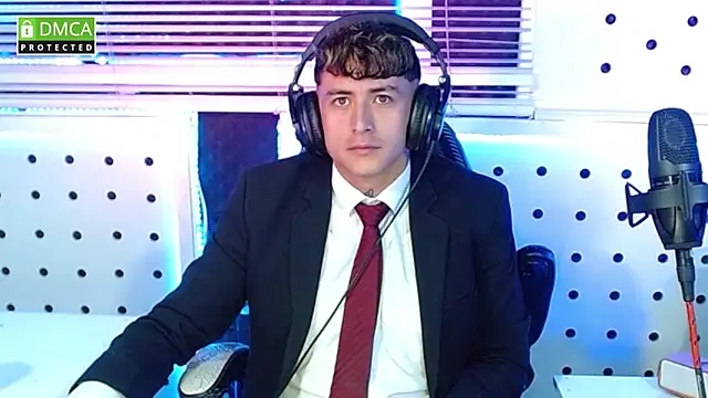 Snapshot of Darko0717 chatting on 16, 10, 2025 Darko0717 online show from 16, 10, 2025