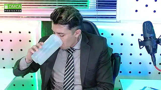 Snapshot of Darko0717 chatting on 27, 10, 2025 Darko0717 online show from 27, 10, 2025